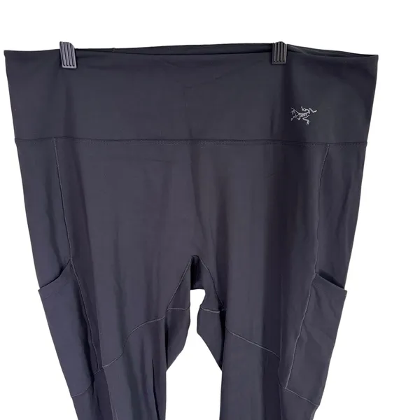 Arcteryx Essent High Rise Leggings Womens XL Black Side Pocket Hiking Tights - Image 3