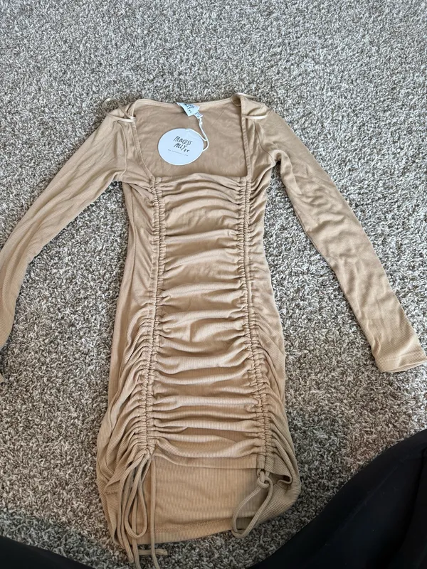 Princess Polly Dress tan - Image 3