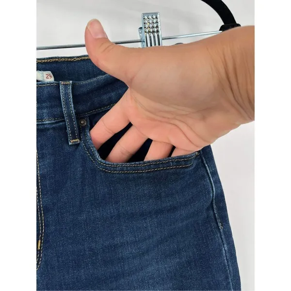 Levis Womens Stretch H Rise Straight Jeans Blue Denim Medium Wash Size 6 size 29 - Image 9