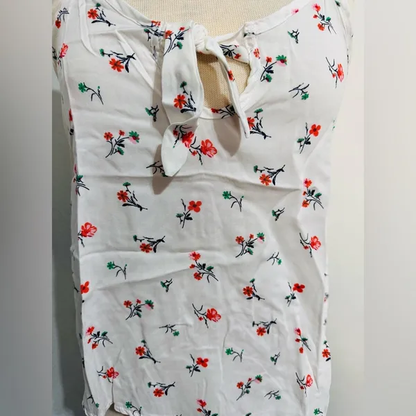 Emma Women White Floral‎ Sleeveless Blouse Size Large - Image 6