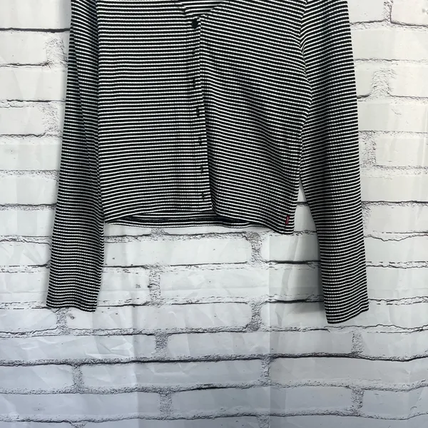 Levi’s Black White Stripe Ribbed Button Front Long Sleeve Women’s Large Top Y2K - Image 4