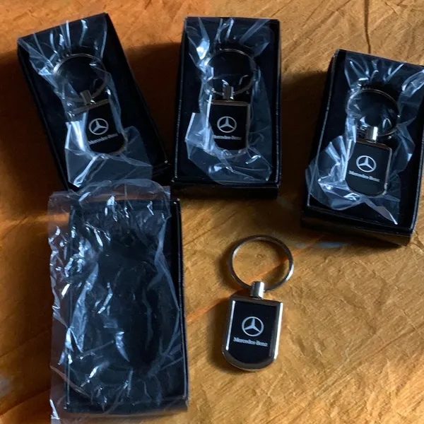 Mercedes Benz key fob - Image 2