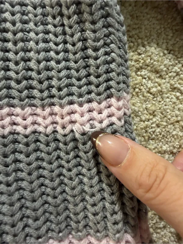 Cozy Striped knit sweater Caslon pink grey large cotton blend soft girl FLAWS - Image 5