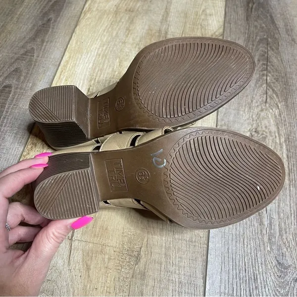 TIME & TRU Memory Foam‎ Mule Bootie Nude Block Heel Women's 6.5 US 37.5 EU - Image 6