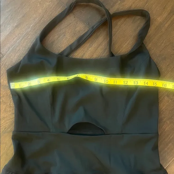 Black Athletic Keyhole Shorts Romper Criss Cross Straps EUC Size M - Image 2