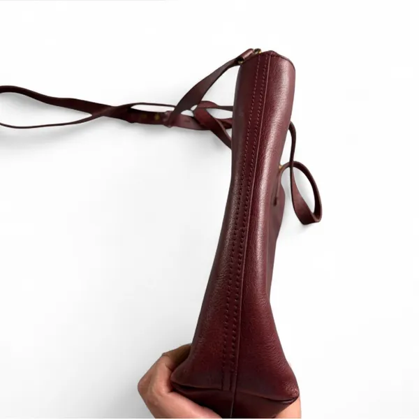 Madewell The Transport Crossbody in Dark Cabernet Leather Zip Closure Preppy - Image 6