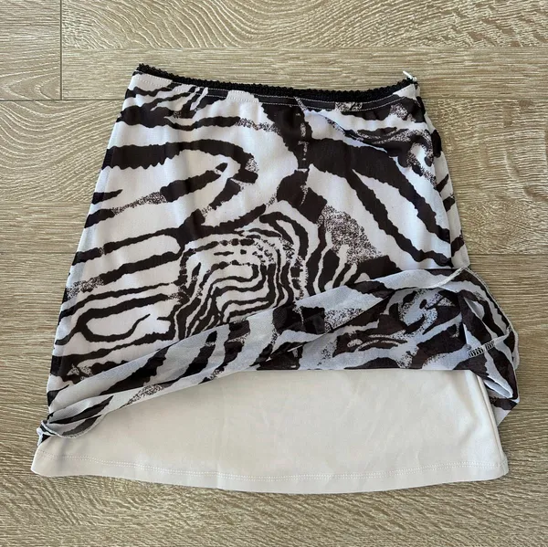 Princess Polly Skirt - Image 3