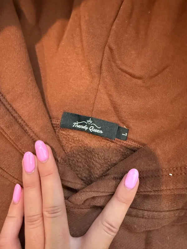 Amazon Trendy Queen Hoodie - Image 3