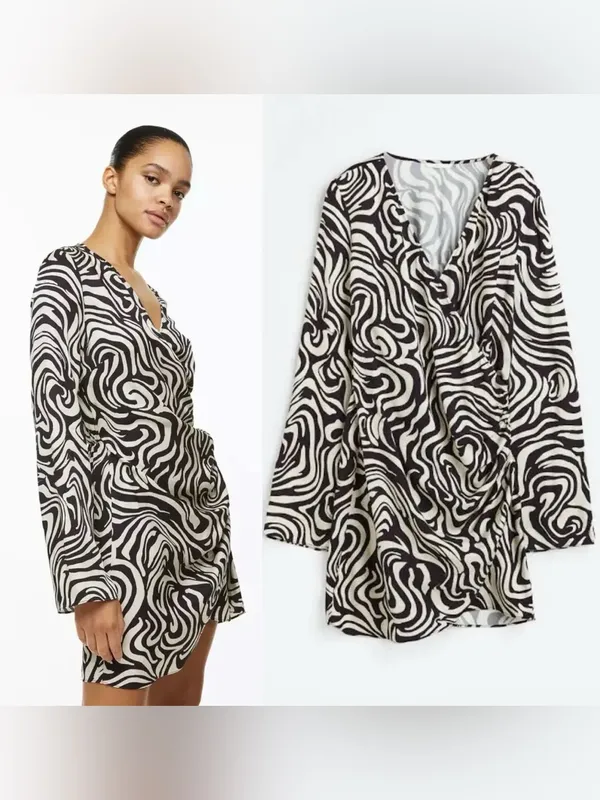 Y2K Black‎ and White Swirl Blouse - Image 2