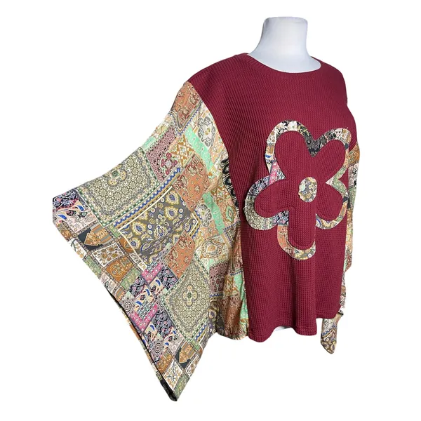 NWT DANI & DAVI Women’s Boho Flower Appliqué Printed Poncho Top - Image 5