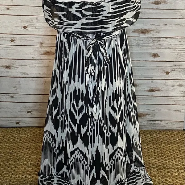 Chesney black and white strapless maxi dress - Image 3