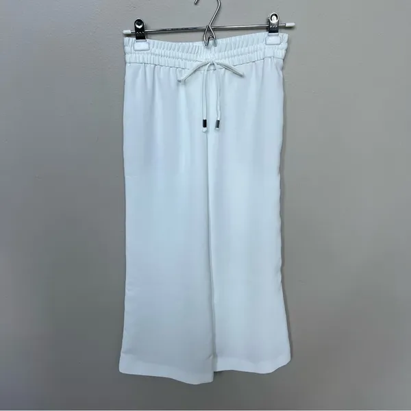 Alice + Olivia White Benny Crepe Cropped Drawstring Pants Size 0 - Image 4