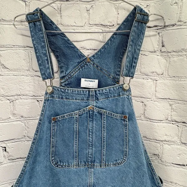 Old Navy Overall Shorts Women's XL Blue Denim Shortalls Cuffed Classic - Image 3