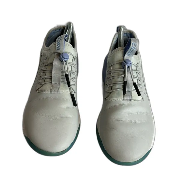 Clove Shoes Women's White waterproof, launderable, comfort, nonslip sneakers 9 - Image 3
