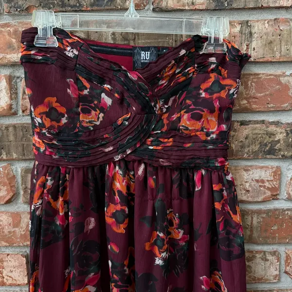 RU Apparel Strapless Dark Floral Maxi Size Small Romantic Dark Whimsy Y2K - Image 4