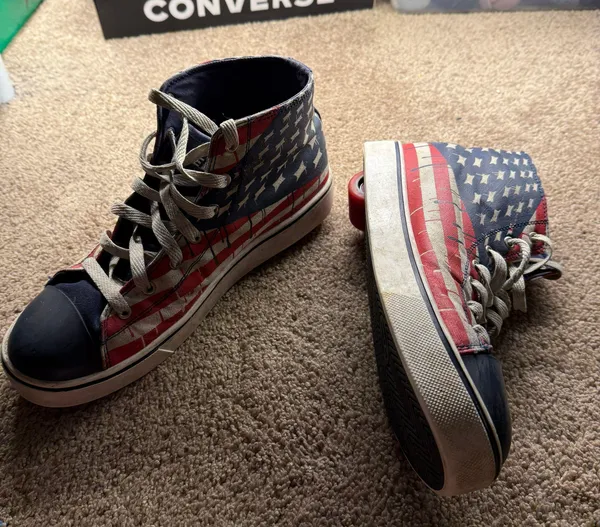 Heelys American Flag High Top Shoes - Image 8