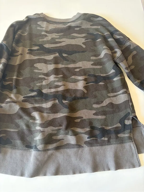 Time And Tru women’s Camo Crewneck Pullover Sweatshirt Ribbed Large - Image 5