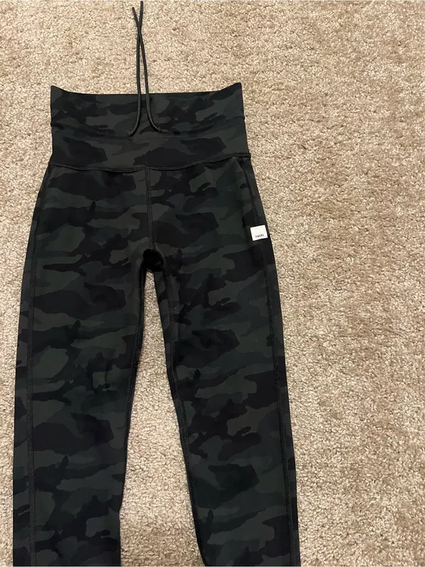 Vuori daily form legging high rise XS - Image 10