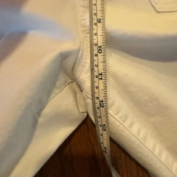 D. Jeans white wide leg button fly jeans size 16 - Image 7