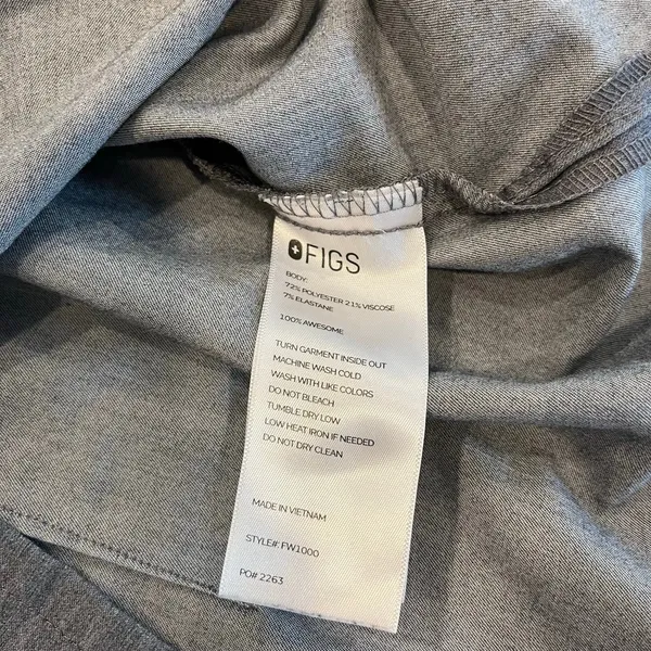 FIGS Graphite Scrub Set Catarina Top and Yola Scrub Bottoms Size XL‎ - Image 10