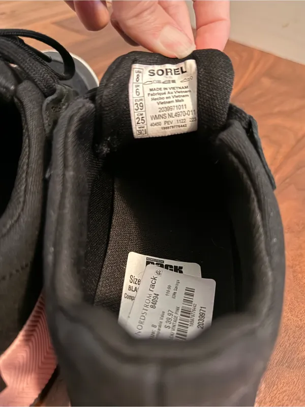 Sorel Black Canvas Low-Top Sneakers with White Soles - Image 6