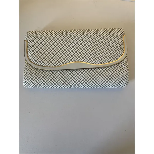 Vintage White and Gold Mesh Crossbody Clutch Purse Detachable Strap - Image 2