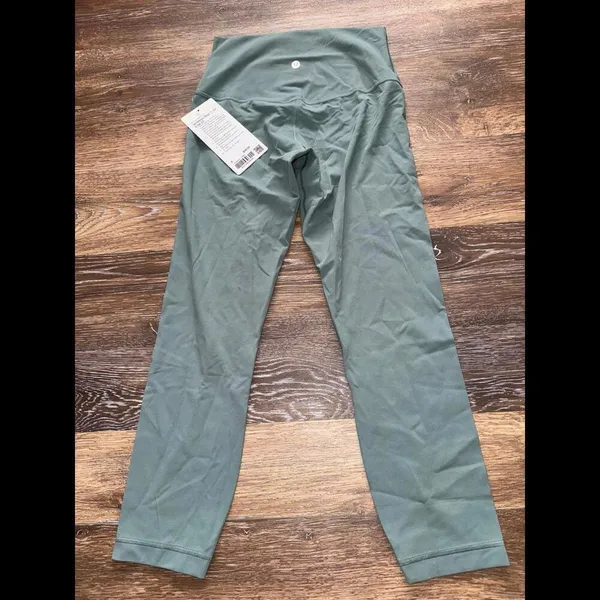 Lululemon Align High Rise 23” Crater Blue Size 6 NWT - Image 3