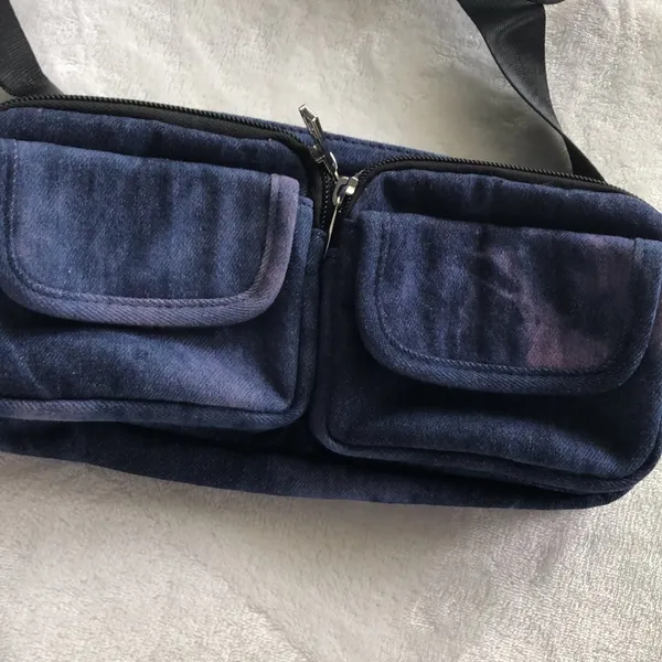 Forever21 hand/shoulder/waist Fanny bag - Image 3