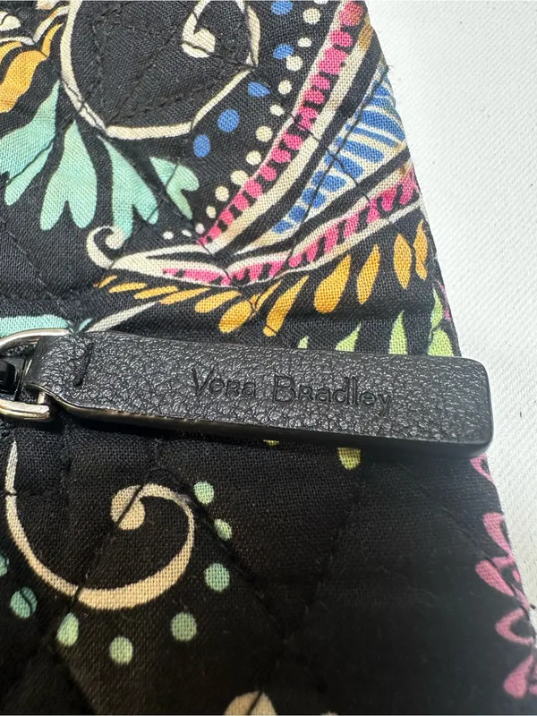 D5. Vera Bradley Black Multicolor Paisley Print Crossbody Bag,adjustable strap - Image 2