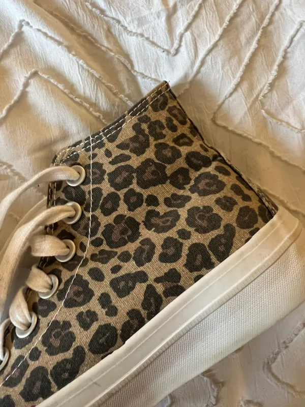 No Boundaries Cheetah High Tops - Image 2