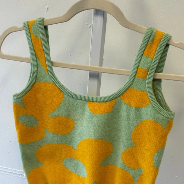 Bailey Rose Floral Knit Crop Tank Top Mint Green Yellow BRW0826-9 Small Soft - Image 3