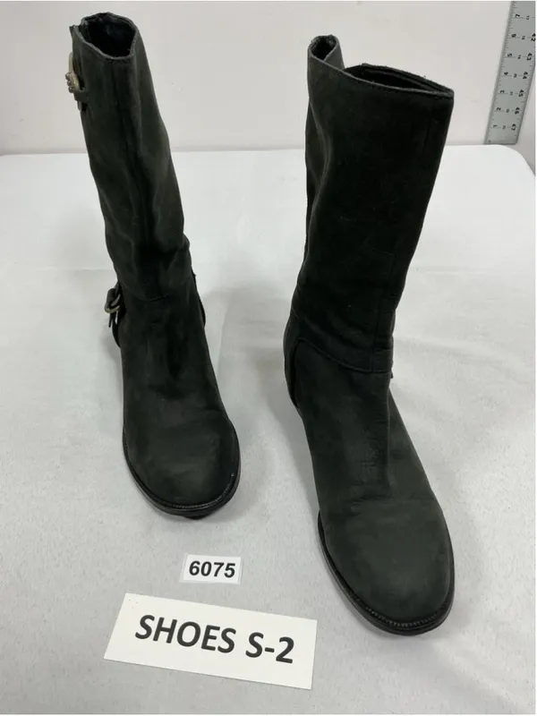 Womans Cole haan Air tantivy Pullon Midcalf Biker Boots 10 B Black - Image 3