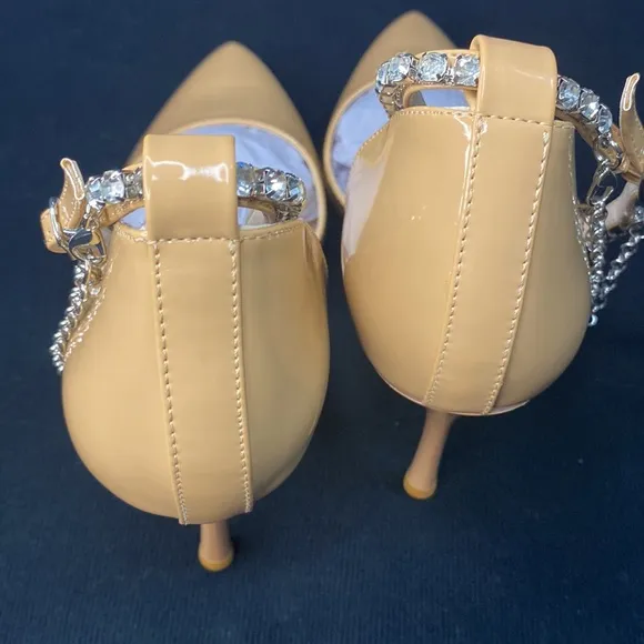 3 1/2 inch nude heels, sz 9 1/2, rhinestone ankle strap with charm, pointed toe - Image 3