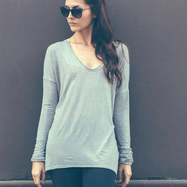 Lululemon Flip Your Dog Reversible Neck Long Sleeve Top Light Gray Womens Size 6 - Image 8