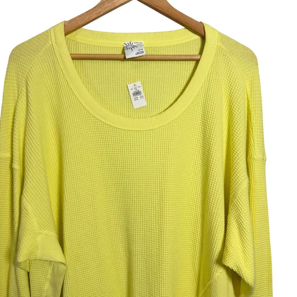 AE Offline Yellow Waffle Knit Long Sleeve Crewneck Top Size M‎ - Image 5