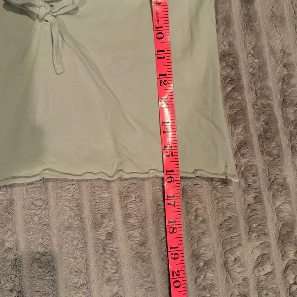 John‎ Galt Brandy Melville Sage Green Tie Front Lettuce Edge Ribbed Crop Top OS - Image 5