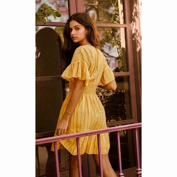SAYLOR Yellow Metallic Striped Dress Fluttery Smocked Mini Gold Party Medium - Image 7