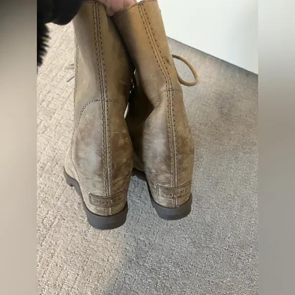 Sorel Tan/Brown Lace-Up Heeled Boots - Image 4