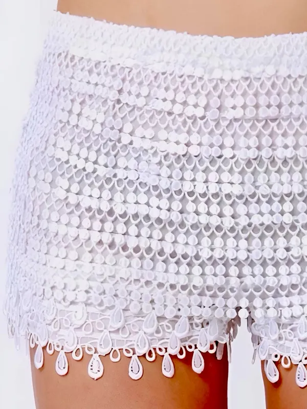 LULU’S Sassy White Lace Shorts 10” - Image 2