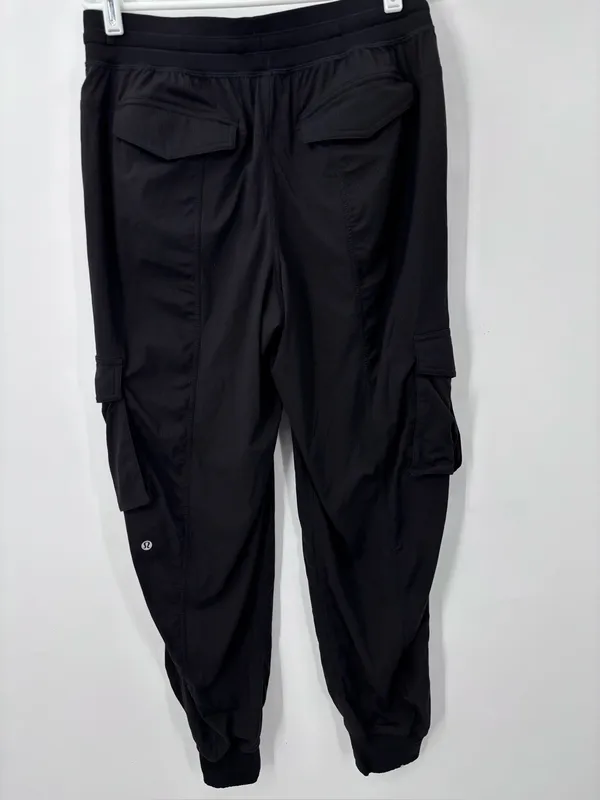 (E-576) lululemon athletica Black Cargo Joggers with Drawstring Waist - Image 5