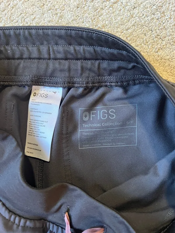 FIGS Scrub Pants Petite - Image 2
