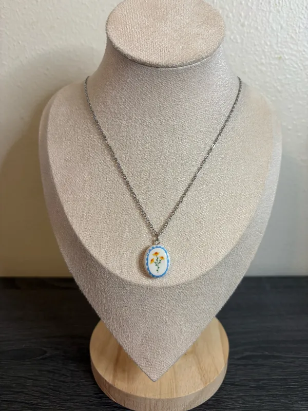 Handmade Silver Porcelain Flower Necklace - Image 2
