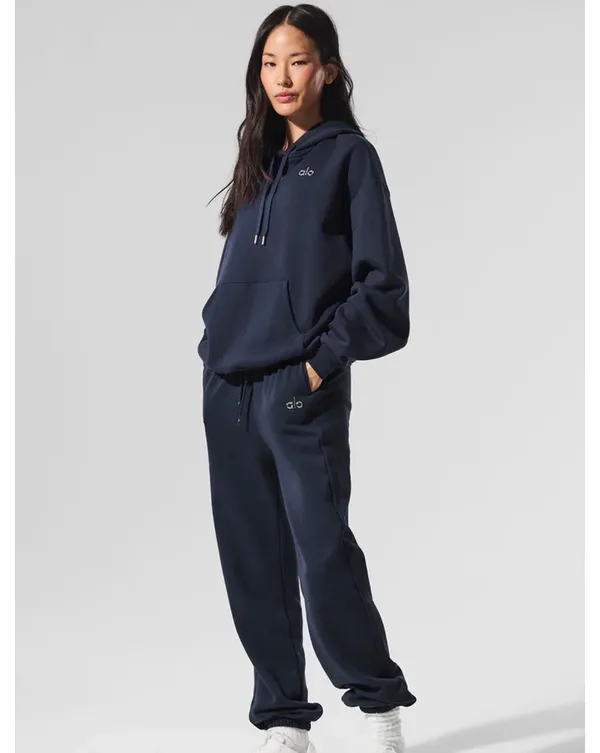 Alo Yoga Accolade Hoodie Navy - Image 2