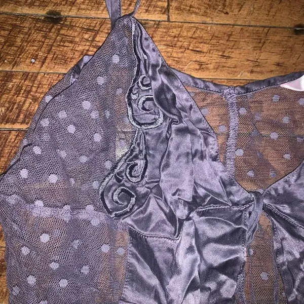 Victoria’s Secret purple polka dot silky flower tie front M negligee - Image 2
