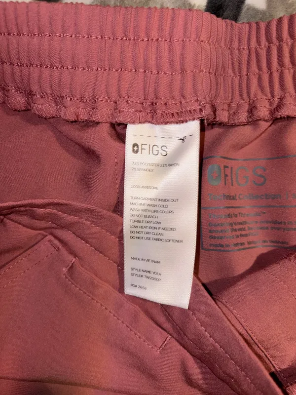 FIGS Scrub Pants - Image 3