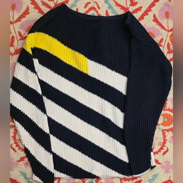 Tommy Hilfiger Sweater - Image 2
