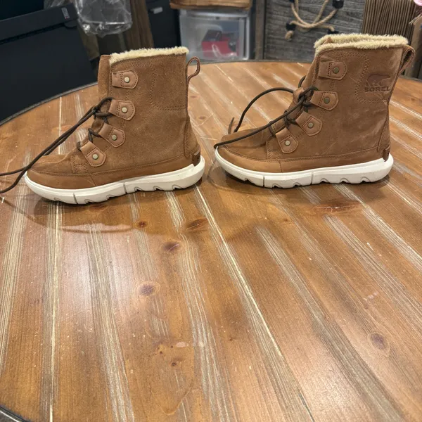 Sorel Boots Women's Size 5 Explorer II Joan Tan Suede Faux Fur Waterproof Snow - Image 3