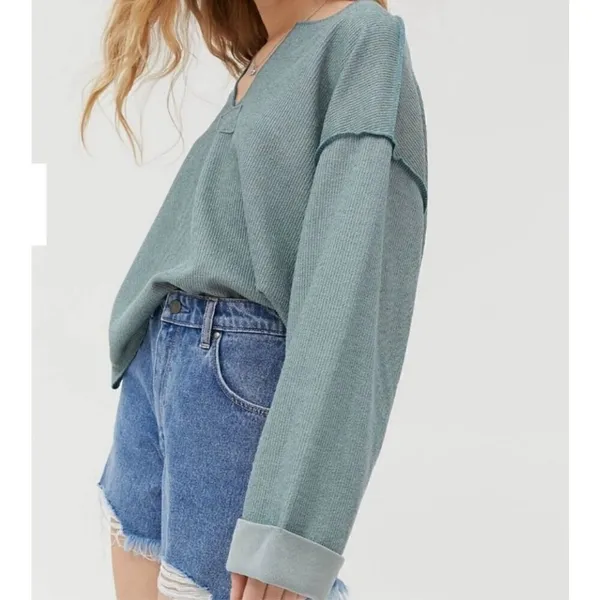 Urban Outfitters Jax Inside Out Notch‎ Neck Sweater Sz M - Image 11