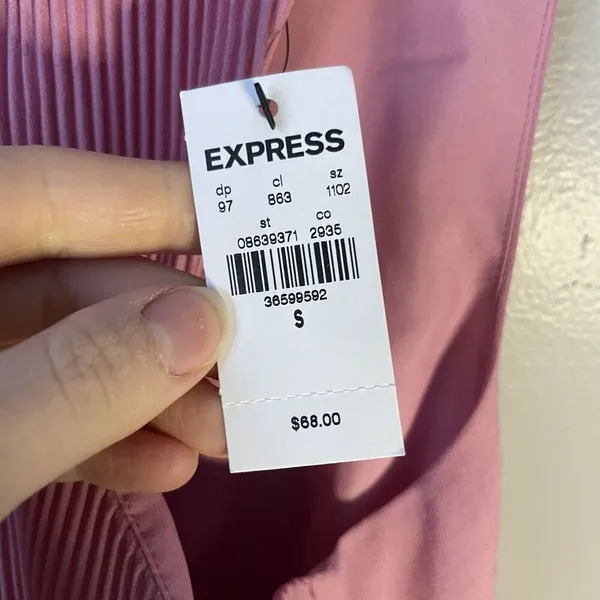 NWT Womens Express Criss Cross Pink Top Size Small MSRP $68‎ - Image 3