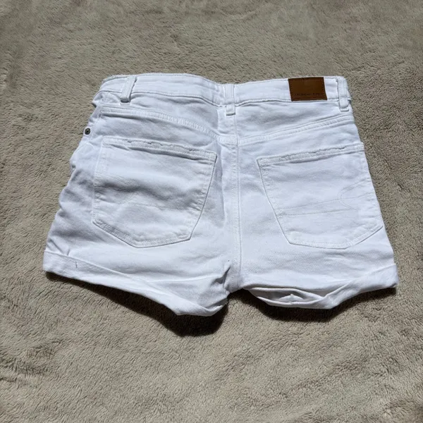 American Eagle White Mom Shorts - Image 2